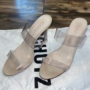 SCHUTZ Ariella Sandal in Oyster